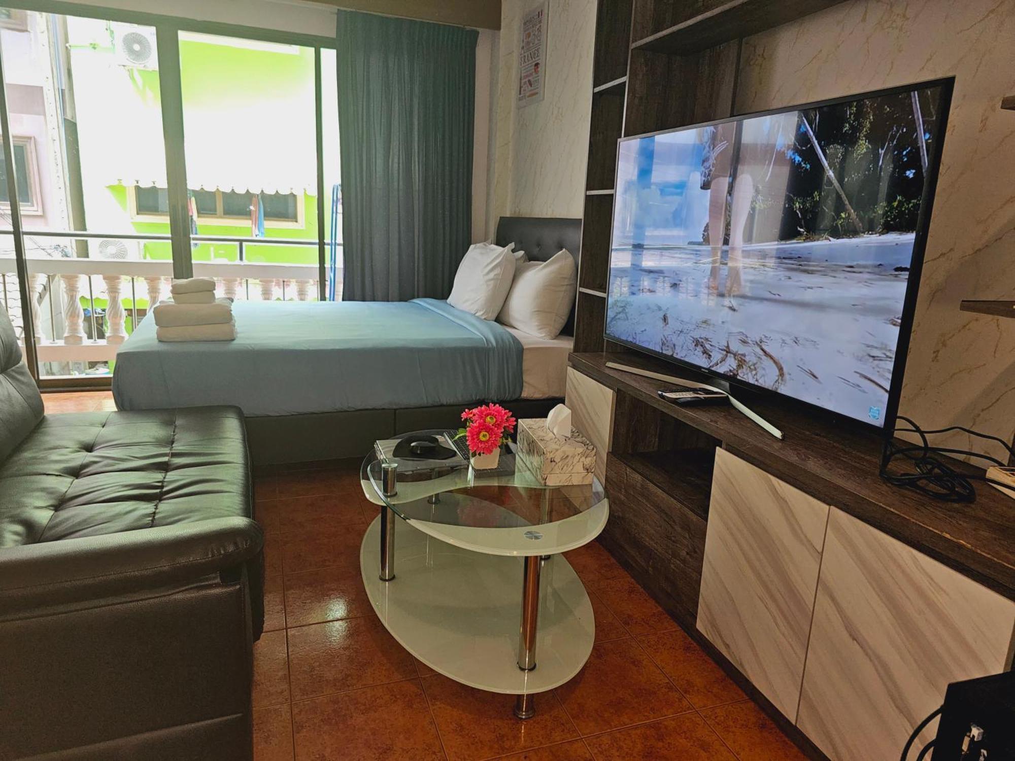 Patong Central Residence & Apartment Bilik gambar