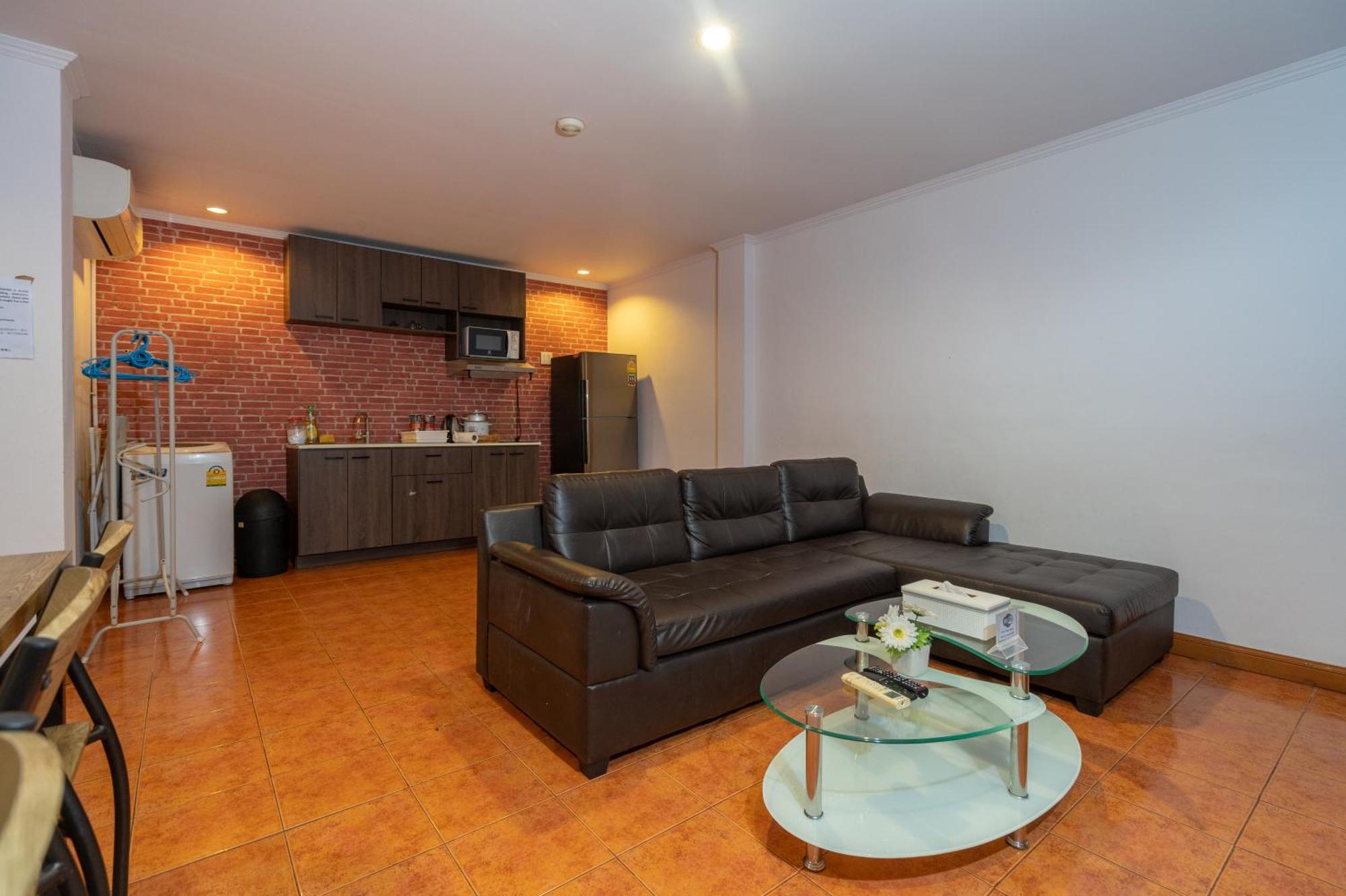 Patong Central Residence & Apartment Bilik gambar