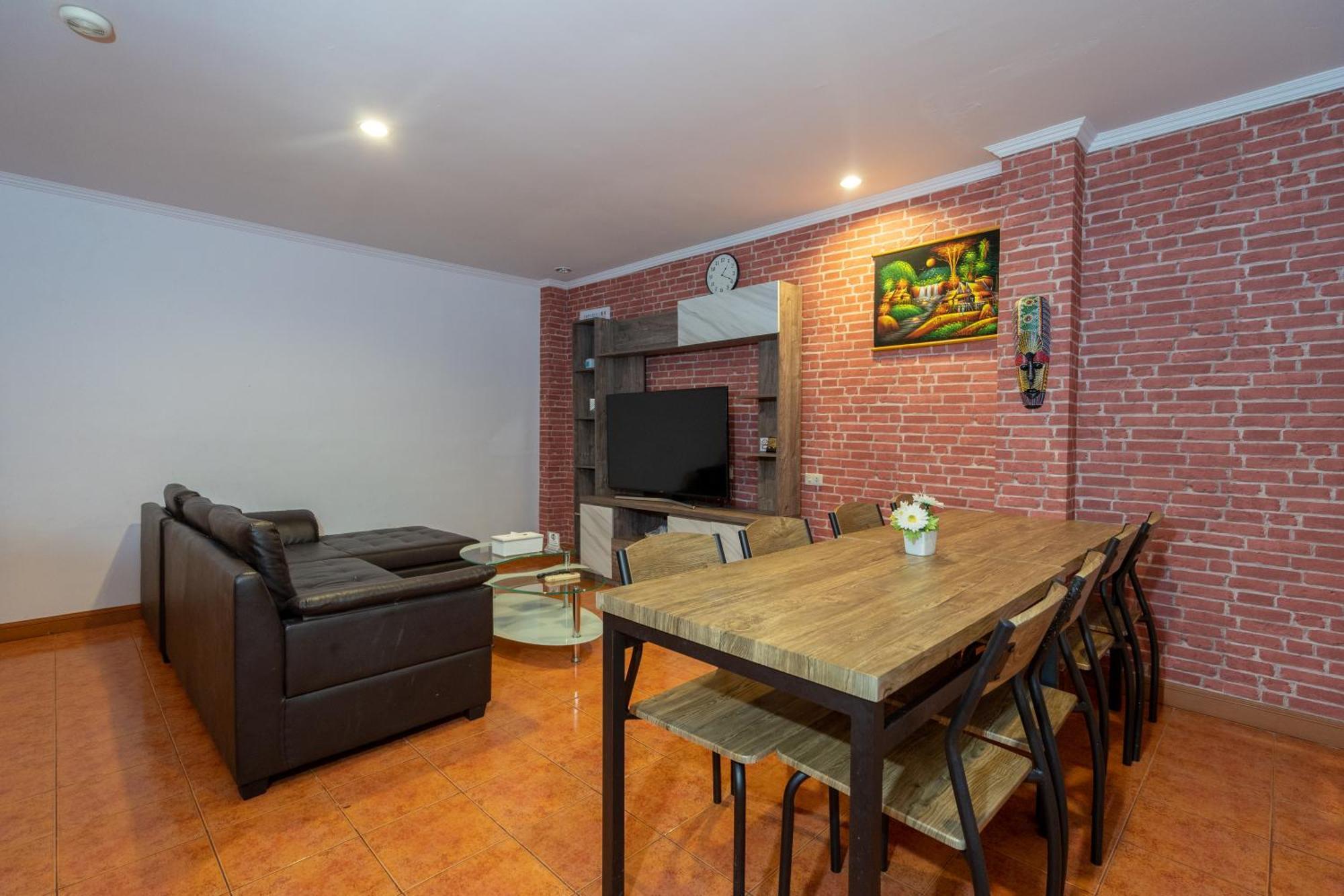 Patong Central Residence & Apartment Bilik gambar