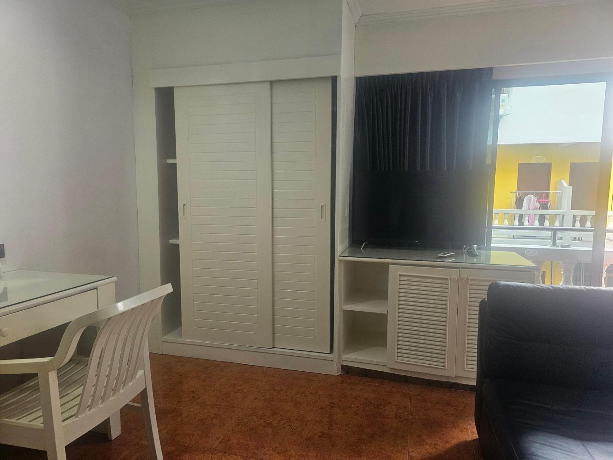 Patong Central Residence & Apartment Bilik gambar